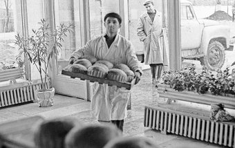 01.04.1970 Поставка сельского хлеба в булочную.