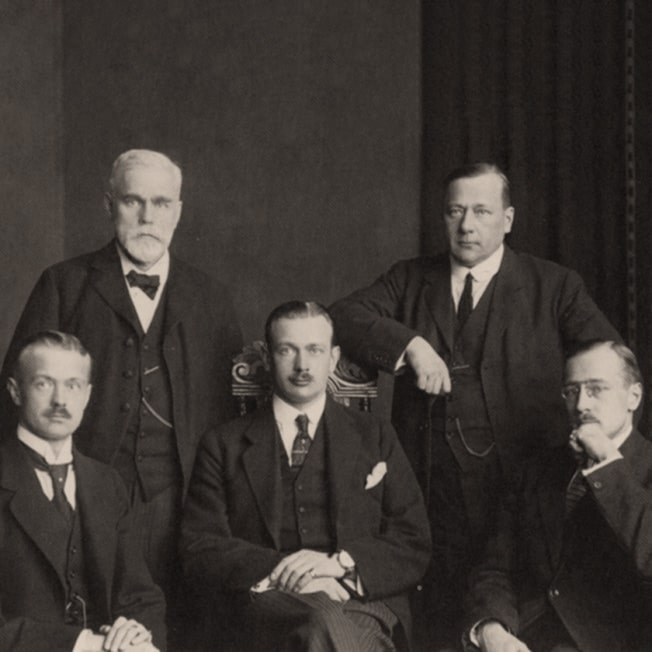 Фото: Branobel History